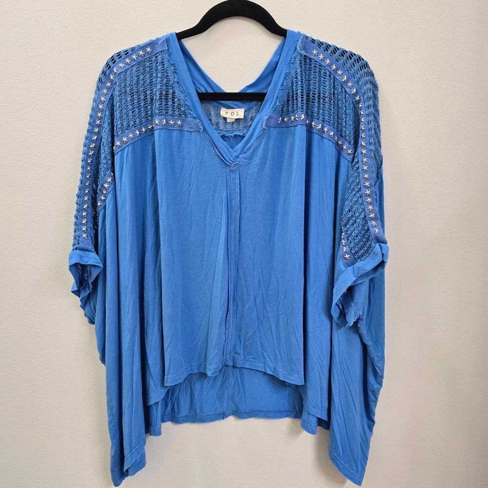 POL Clothing Blue Star Studded Crochet High Low V-Neck Top One Size Boho